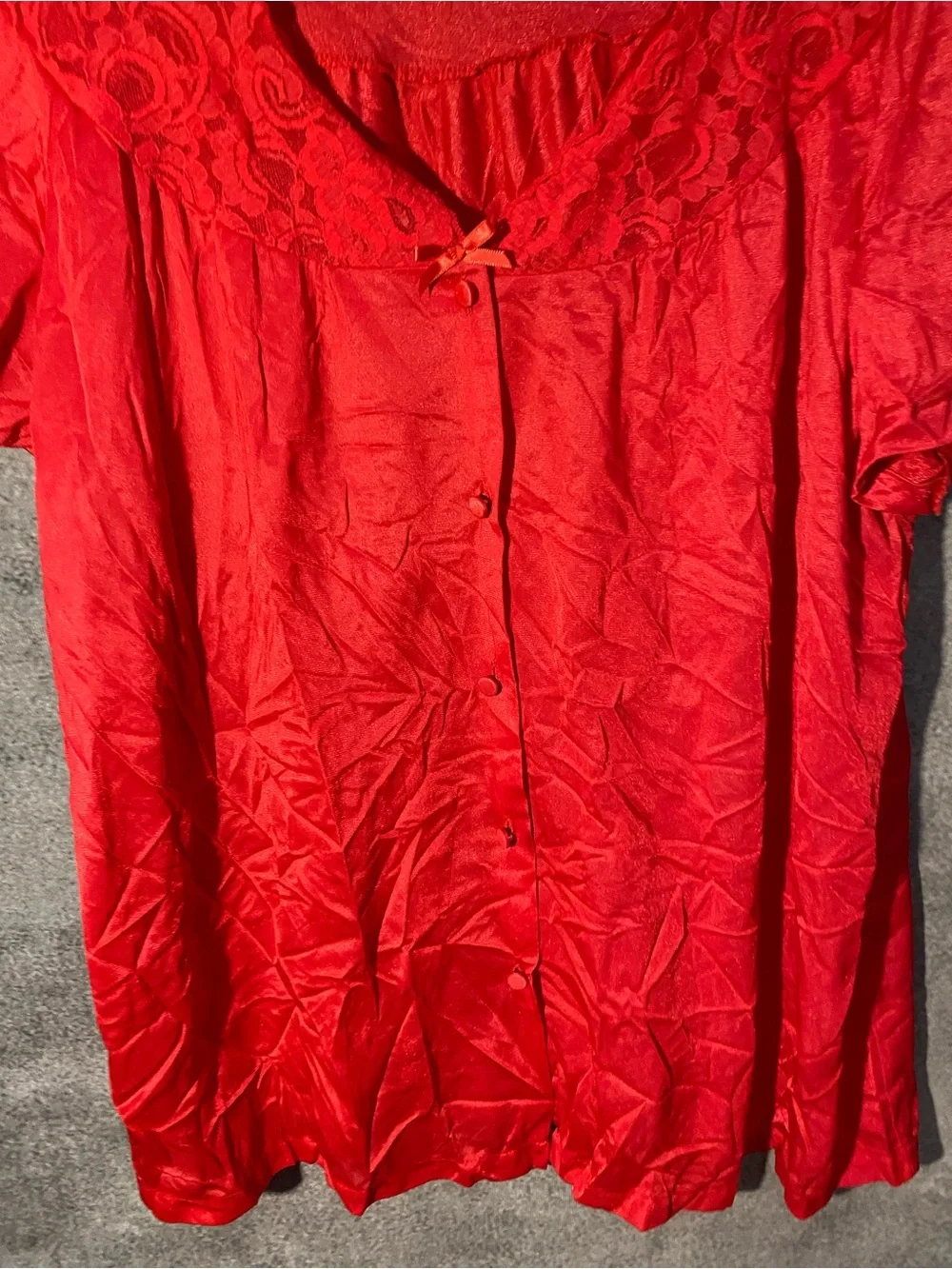 Adonna soft red